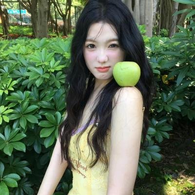 何百芮的地狱毒白